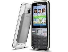 Nokia C5 – недорогой смартфон для социального общения
